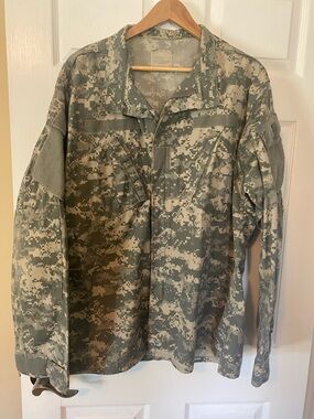 US Army ACU Digital Camo Field Shirt XL Long Military Tactical Combat Uniform